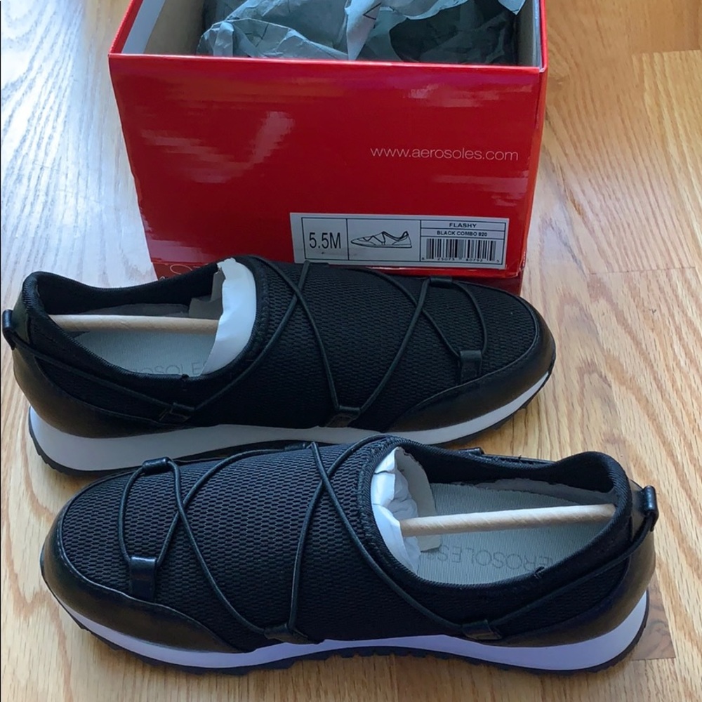 NWT Aerosoles black slip-on
